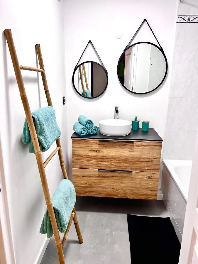 Appartement Moderne Palais Ligure Menton Apartment